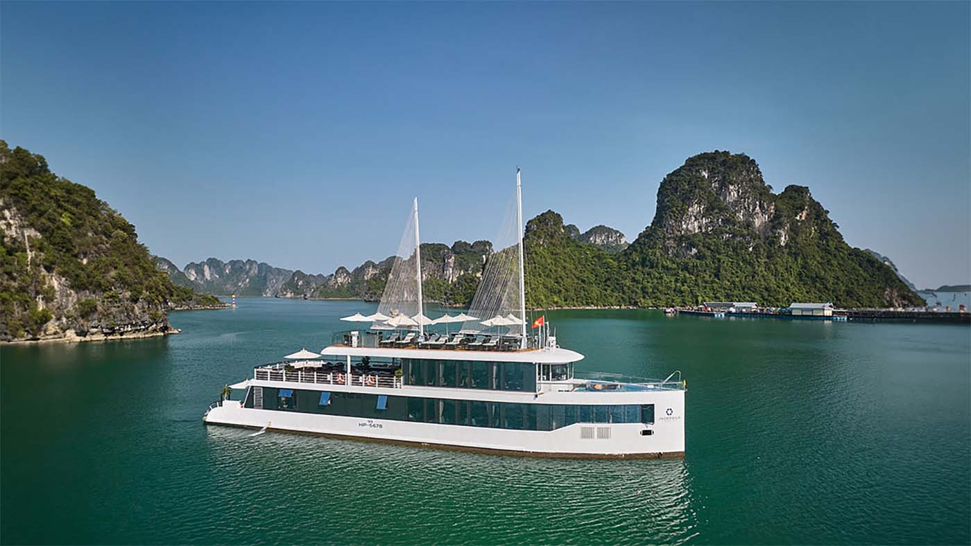 Jade Sails Cruise