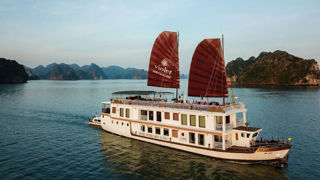 Violet Cruise - Heritage Line